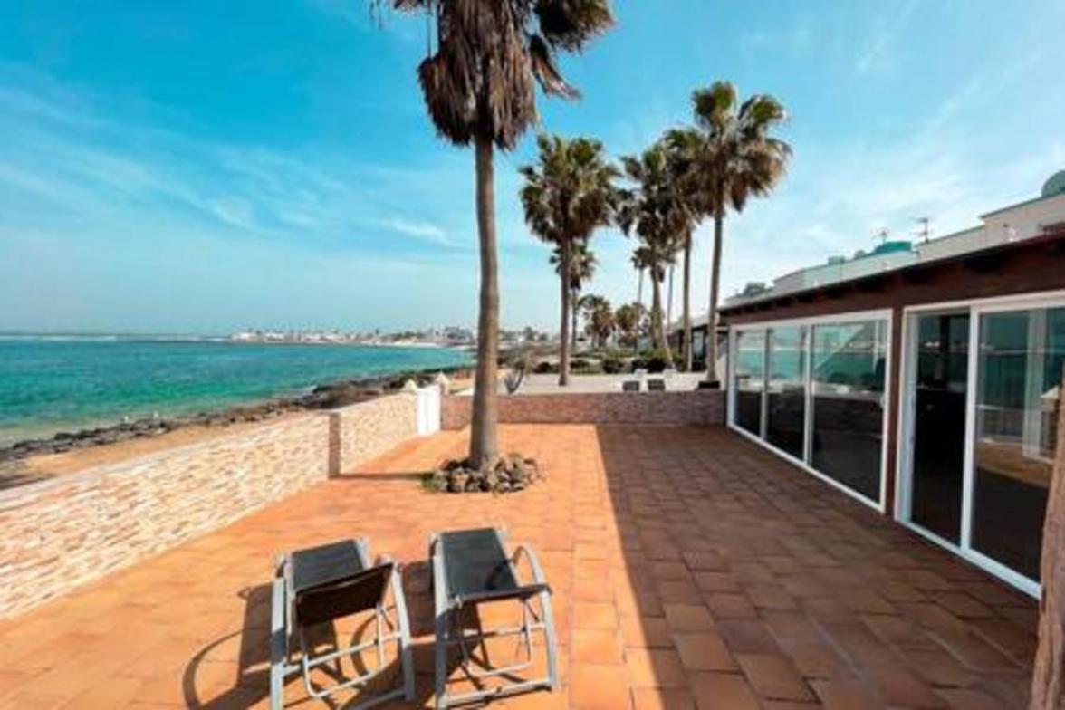 Corralejo Beach Villa San Antonio- Private Heated Pool, Breathtaking Sea View, Bbq, Fast Wifi By Amazzzing Travel Luaran gambar
